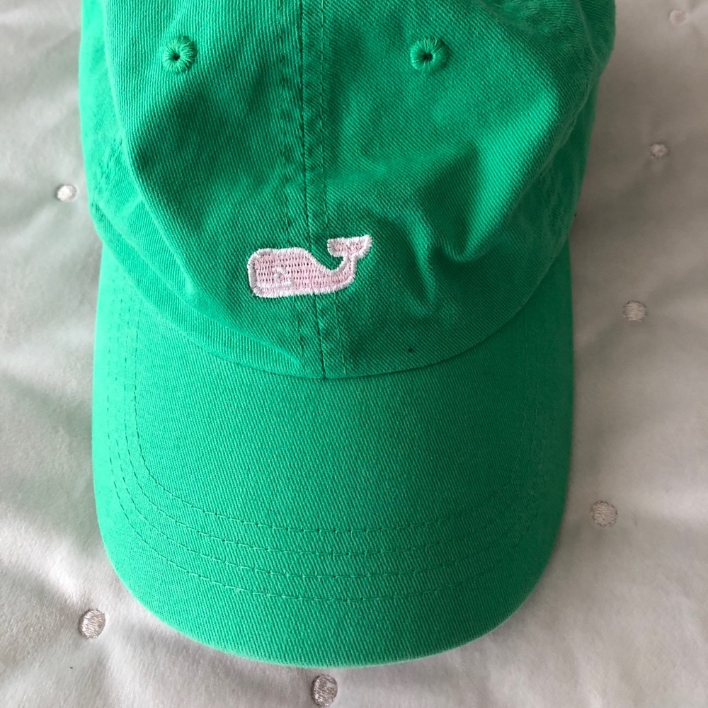 Vineyard Vines 🐳 baseball cap 🧢